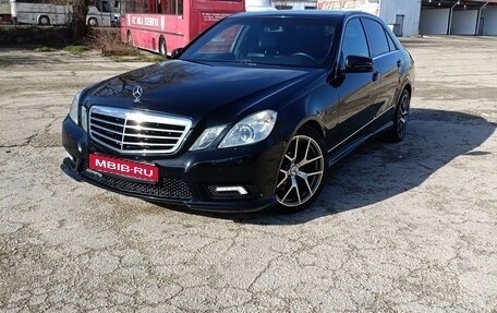 Mercedes-Benz E-Класс, 2011 год, 1 595 000 рублей, 1 фотография