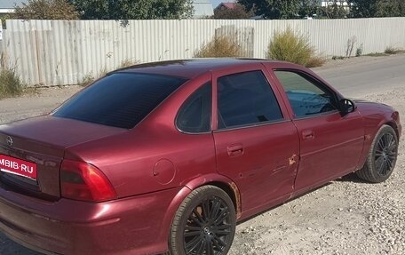 Opel Vectra B рестайлинг, 1999 год, 155 000 рублей, 3 фотография