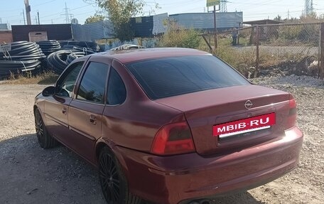 Opel Vectra B рестайлинг, 1999 год, 155 000 рублей, 4 фотография