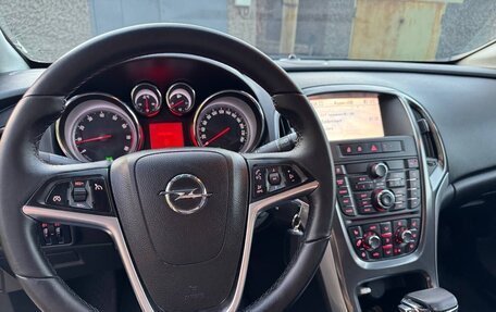 Opel Astra J, 2011 год, 695 000 рублей, 9 фотография