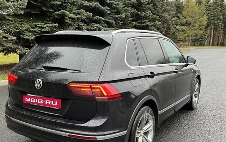 Volkswagen Tiguan II, 2019 год, 3 090 000 рублей, 7 фотография