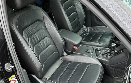 Volkswagen Tiguan II, 2019 год, 3 090 000 рублей, 16 фотография