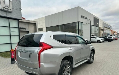 Mitsubishi Pajero Sport III рестайлинг, 2018 год, 3 499 000 рублей, 2 фотография