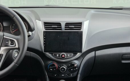 Hyundai Solaris II рестайлинг, 2014 год, 935 000 рублей, 10 фотография