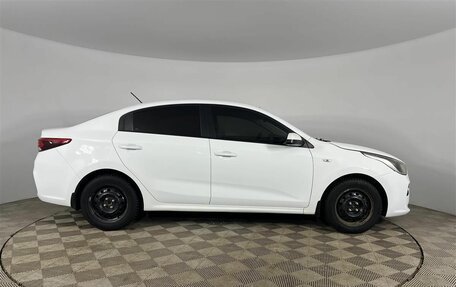 KIA Rio IV, 2018 год, 1 210 000 рублей, 4 фотография