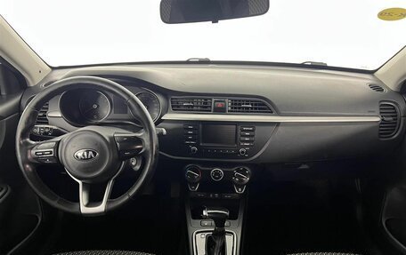 KIA Rio IV, 2018 год, 1 210 000 рублей, 10 фотография