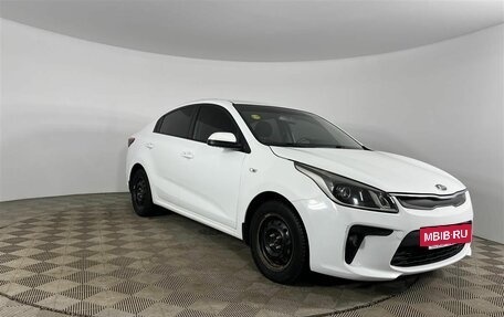 KIA Rio IV, 2018 год, 1 210 000 рублей, 3 фотография