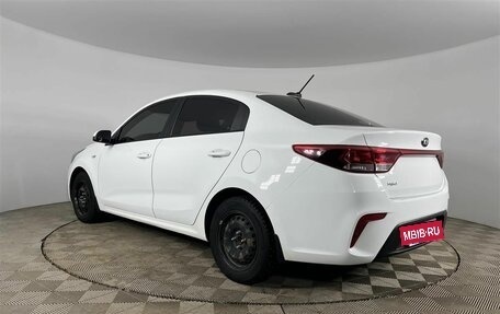 KIA Rio IV, 2018 год, 1 210 000 рублей, 7 фотография