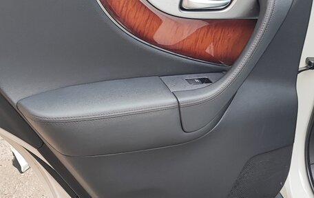 Infiniti FX II, 2012 год, 1 850 000 рублей, 16 фотография