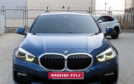 BMW 1 серия, 2023 год, 2 680 780 рублей, 1 фотография