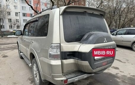 Mitsubishi Pajero IV, 2018 год, 2 870 000 рублей, 5 фотография