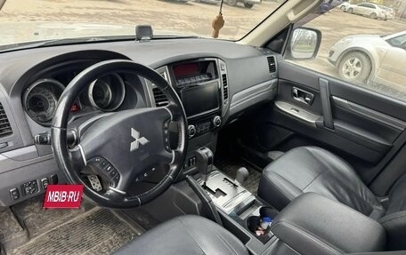 Mitsubishi Pajero IV, 2018 год, 2 870 000 рублей, 7 фотография