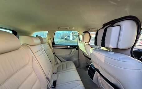 Volkswagen Touareg III, 2016 год, 2 150 000 рублей, 10 фотография