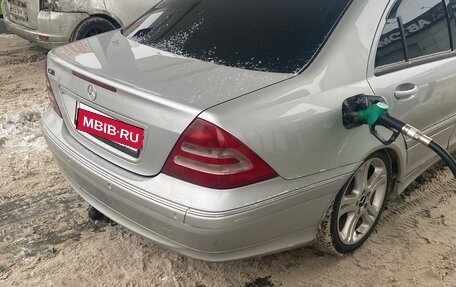 Mercedes-Benz C-Класс, 2001 год, 365 000 рублей, 4 фотография