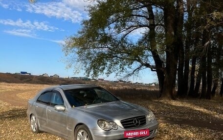 Mercedes-Benz C-Класс, 2001 год, 365 000 рублей, 3 фотография