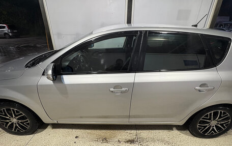 KIA cee'd I рестайлинг, 2010 год, 680 000 рублей, 9 фотография