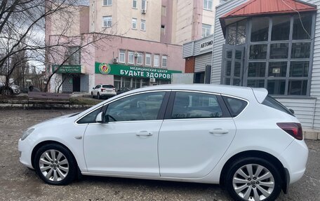 Opel Astra J, 2012 год, 750 000 рублей, 3 фотография
