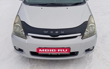 Toyota Wish II, 2004 год, 730 000 рублей, 6 фотография