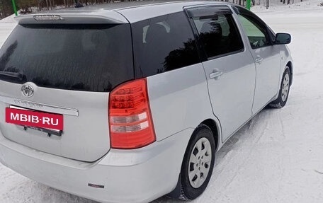 Toyota Wish II, 2004 год, 730 000 рублей, 4 фотография