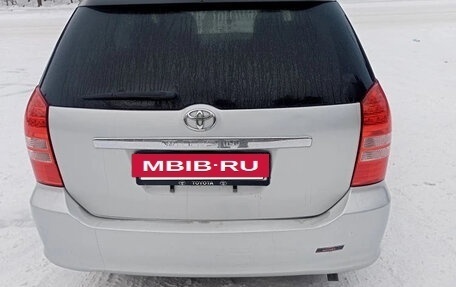 Toyota Wish II, 2004 год, 730 000 рублей, 7 фотография