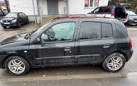 Renault Clio III, 2003 год, 260 000 рублей, 11 фотография