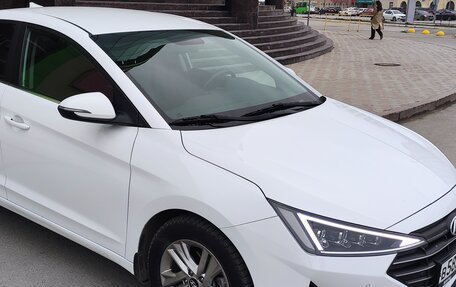 Hyundai Elantra VI рестайлинг, 2019 год, 1 775 000 рублей, 9 фотография