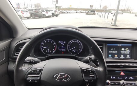 Hyundai Elantra VI рестайлинг, 2019 год, 1 775 000 рублей, 12 фотография