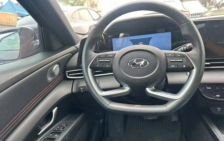 Hyundai Elantra, 2022 год, 1 367 444 рублей, 8 фотография