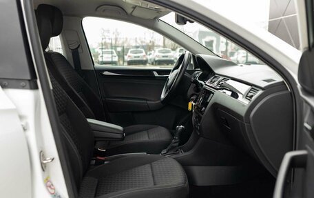 Skoda Rapid I, 2018 год, 1 270 000 рублей, 19 фотография