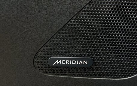 Jaguar F-Pace, 2018 год, 2 850 000 рублей, 15 фотография