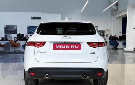 Jaguar F-Pace, 2018 год, 2 850 000 рублей, 8 фотография