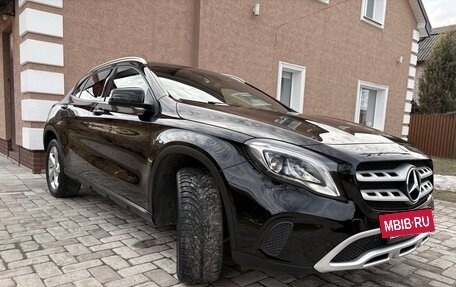 Mercedes-Benz GLA, 2018 год, 3 049 000 рублей, 4 фотография