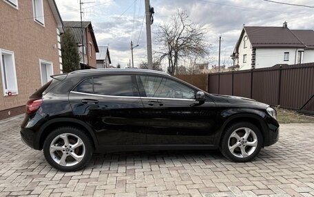 Mercedes-Benz GLA, 2018 год, 3 049 000 рублей, 5 фотография