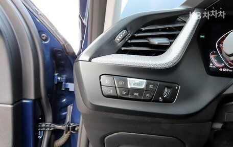 BMW 1 серия, 2023 год, 2 680 780 рублей, 12 фотография