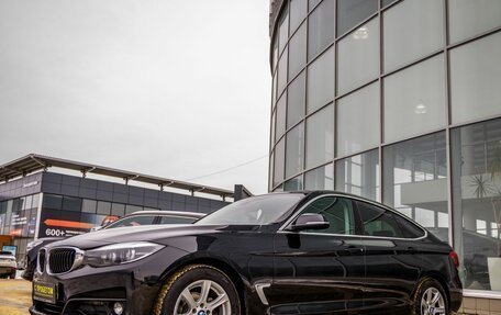 BMW 3 серия, 2018 год, 2 239 000 рублей, 3 фотография