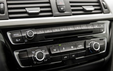 BMW 3 серия, 2018 год, 2 239 000 рублей, 28 фотография