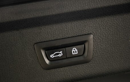 BMW 3 серия, 2018 год, 2 239 000 рублей, 39 фотография