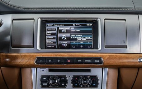 Jaguar XF I рестайлинг, 2012 год, 1 299 000 рублей, 27 фотография