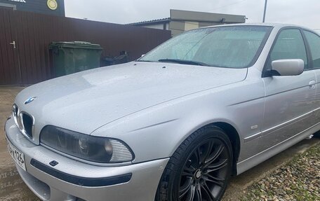 BMW 5 серия, 2001 год, 1 050 000 рублей, 11 фотография