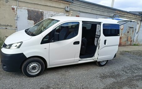 Nissan NV200, 2016 год, 1 490 000 рублей, 4 фотография