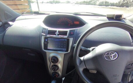 Toyota Vitz, 2008 год, 450 000 рублей, 3 фотография