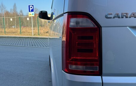 Volkswagen Caravelle T6 рестайлинг, 2015 год, 2 770 000 рублей, 13 фотография