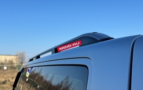 Volkswagen Caravelle T6 рестайлинг, 2015 год, 2 770 000 рублей, 15 фотография