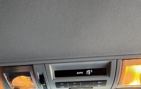 Volkswagen Caravelle T6 рестайлинг, 2015 год, 2 770 000 рублей, 38 фотография