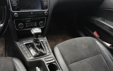 Skoda Superb III рестайлинг, 2010 год, 562 000 рублей, 7 фотография