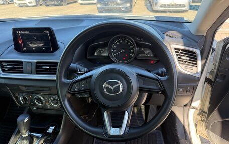 Mazda Axela, 2018 год, 1 050 000 рублей, 4 фотография