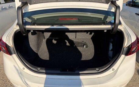 Mazda Axela, 2018 год, 1 050 000 рублей, 18 фотография