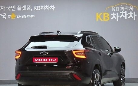 Chevrolet Trax, 2023 год, 1 680 000 рублей, 2 фотография