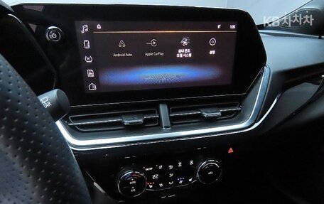 Chevrolet Trax, 2023 год, 1 680 000 рублей, 14 фотография