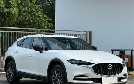 Mazda CX-4, 2022 год, 1 860 000 рублей, 1 фотография